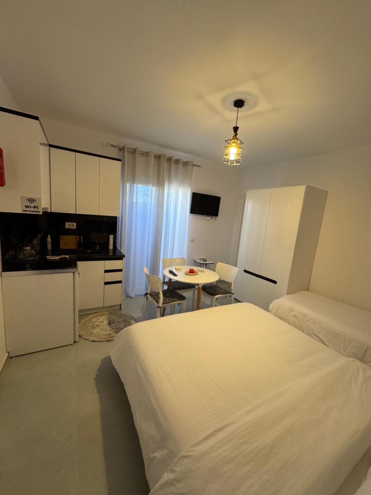 Private Villa Aras 2 - Luxury & Elegance Apartments Вльора Екстер'єр фото